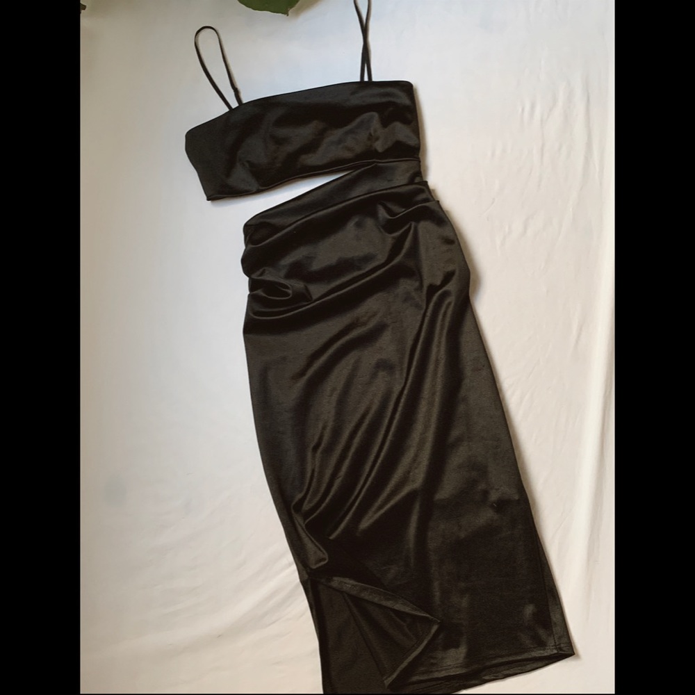 ✨Black silk dress